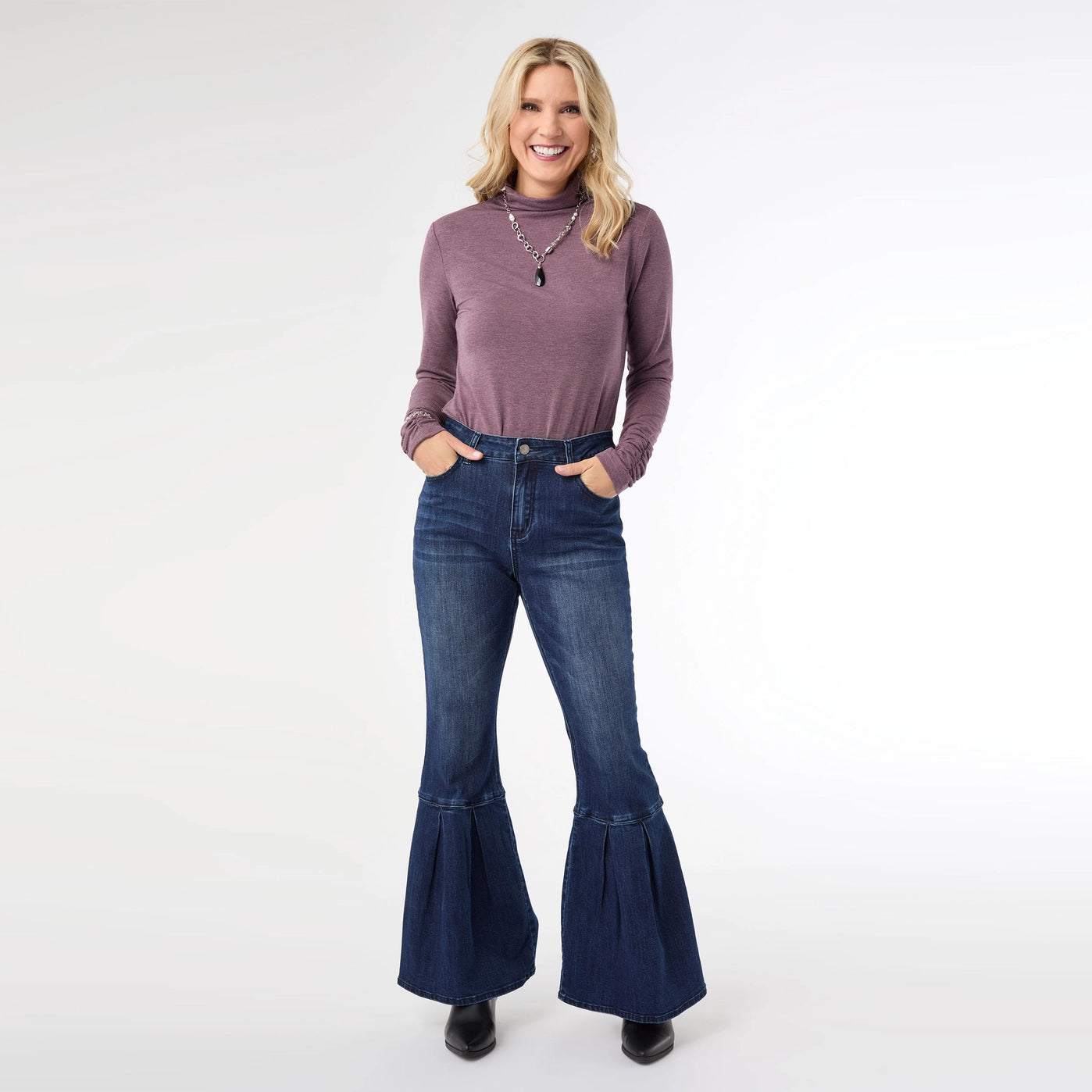 Lotus Bell Jean