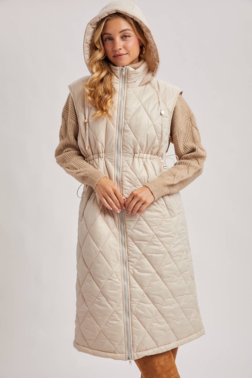 Diamond Quilted  Puffer Vest: 2 Colors