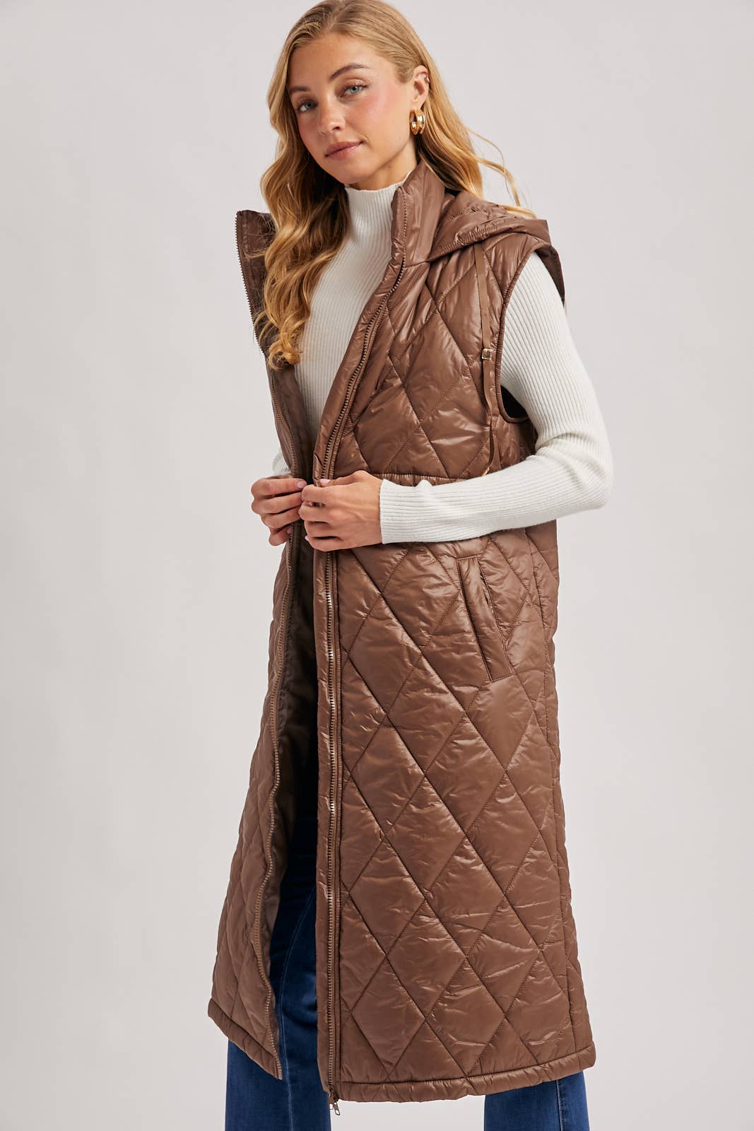 Diamond Quilted  Puffer Vest: 2 Colors