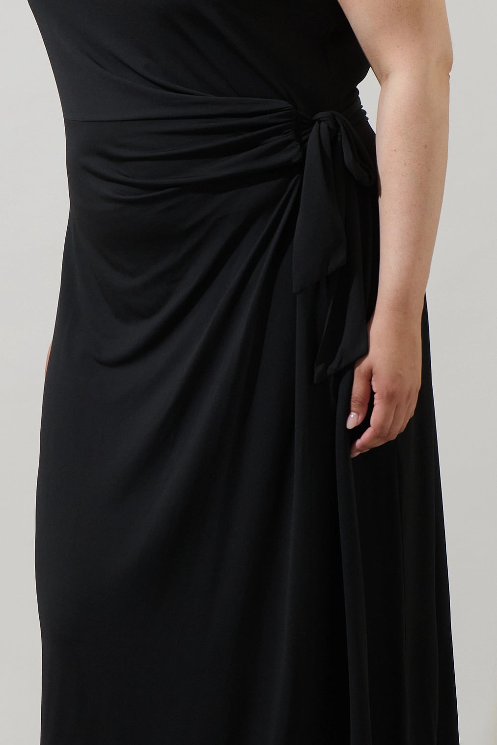 The Timeless knit Tie Dress