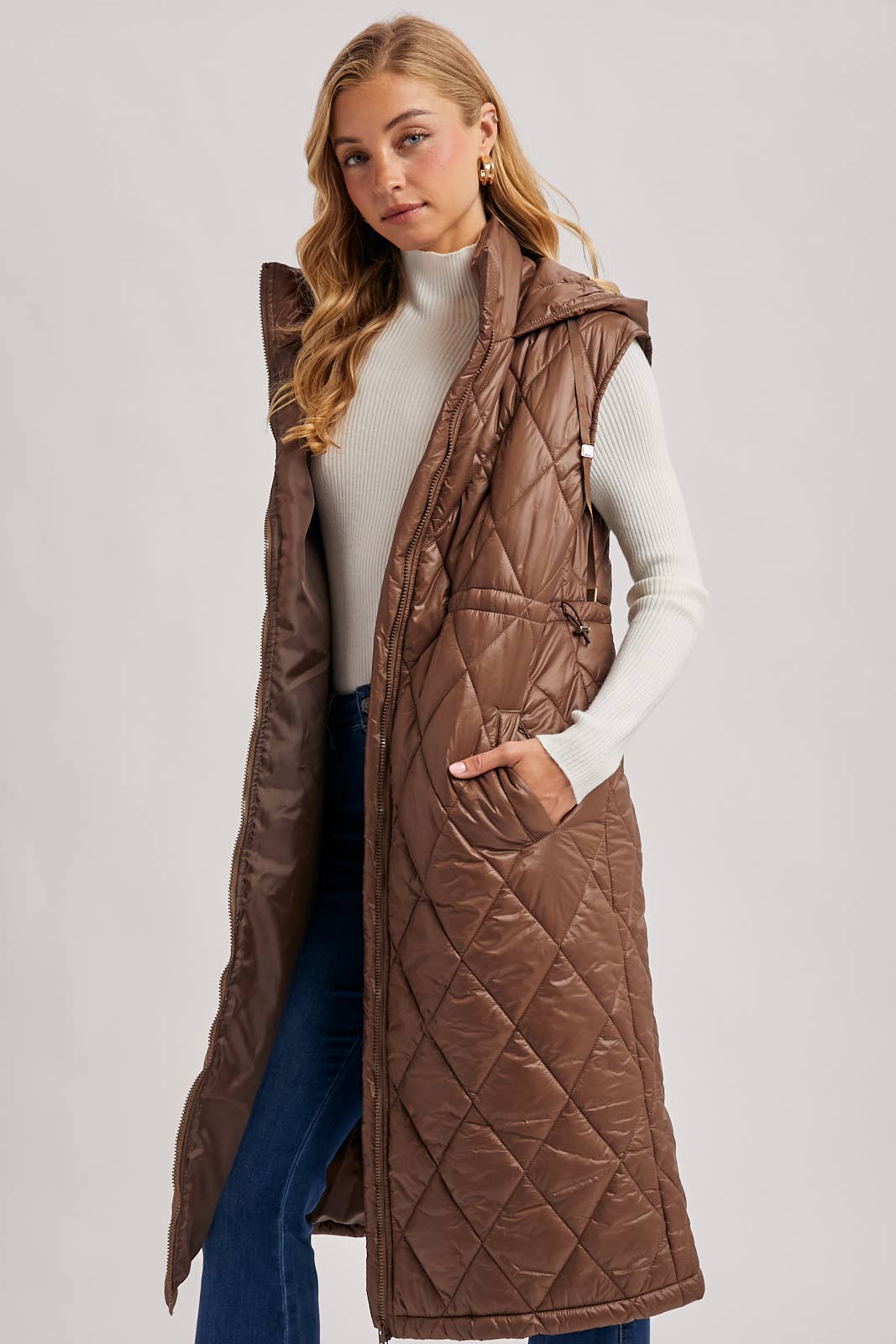 Diamond Quilted  Puffer Vest: 2 Colors