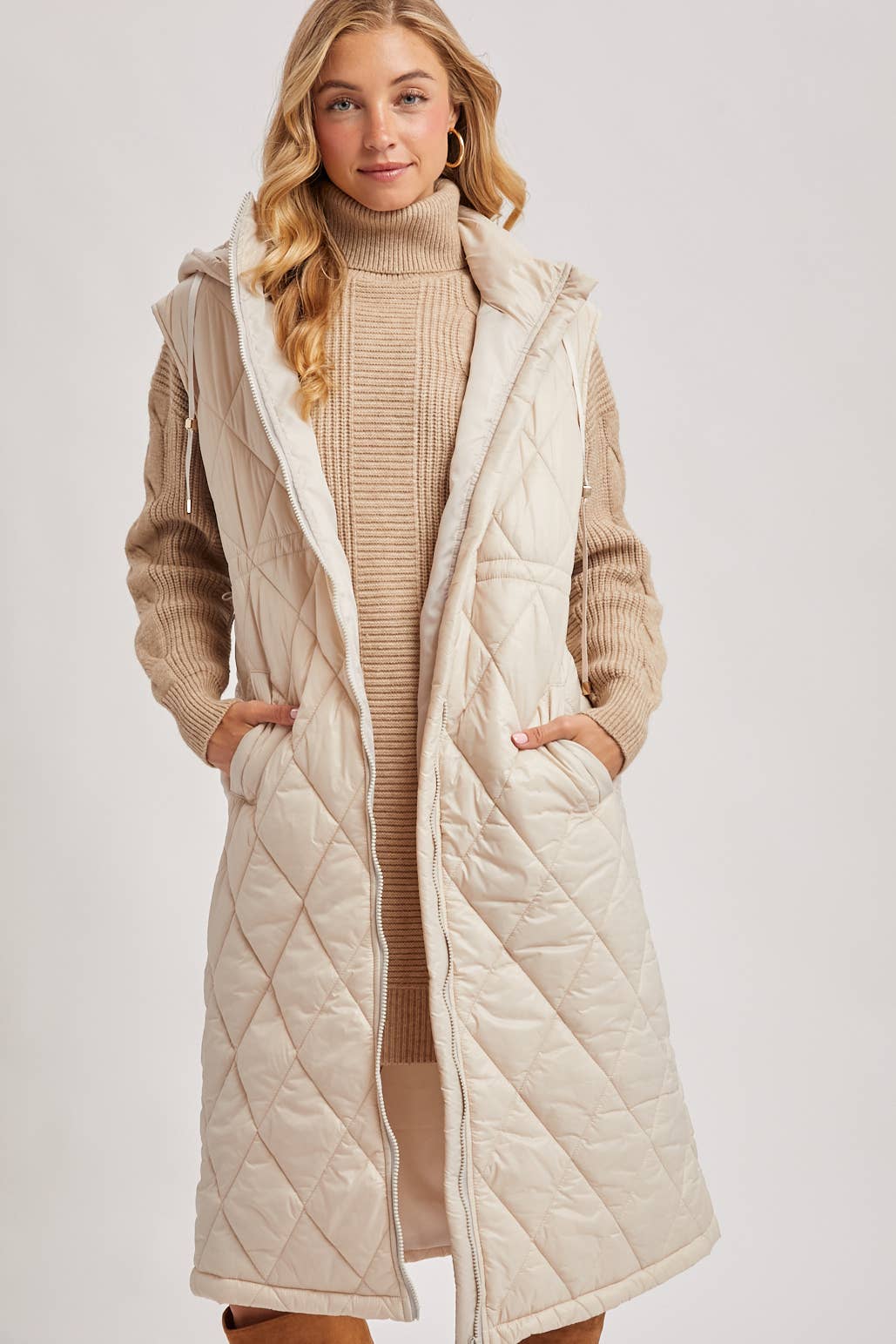 Diamond Quilted  Puffer Vest: 2 Colors