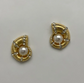 Shell Pearl Earrings