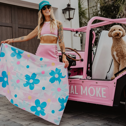 Quick Dry Reversible Towel: Cool Flowers