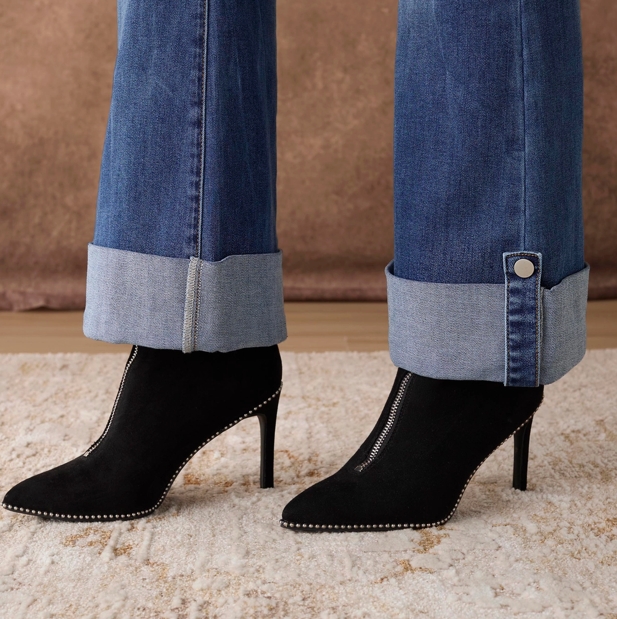 Soft Flare Ankle with Snap Roll Cuff