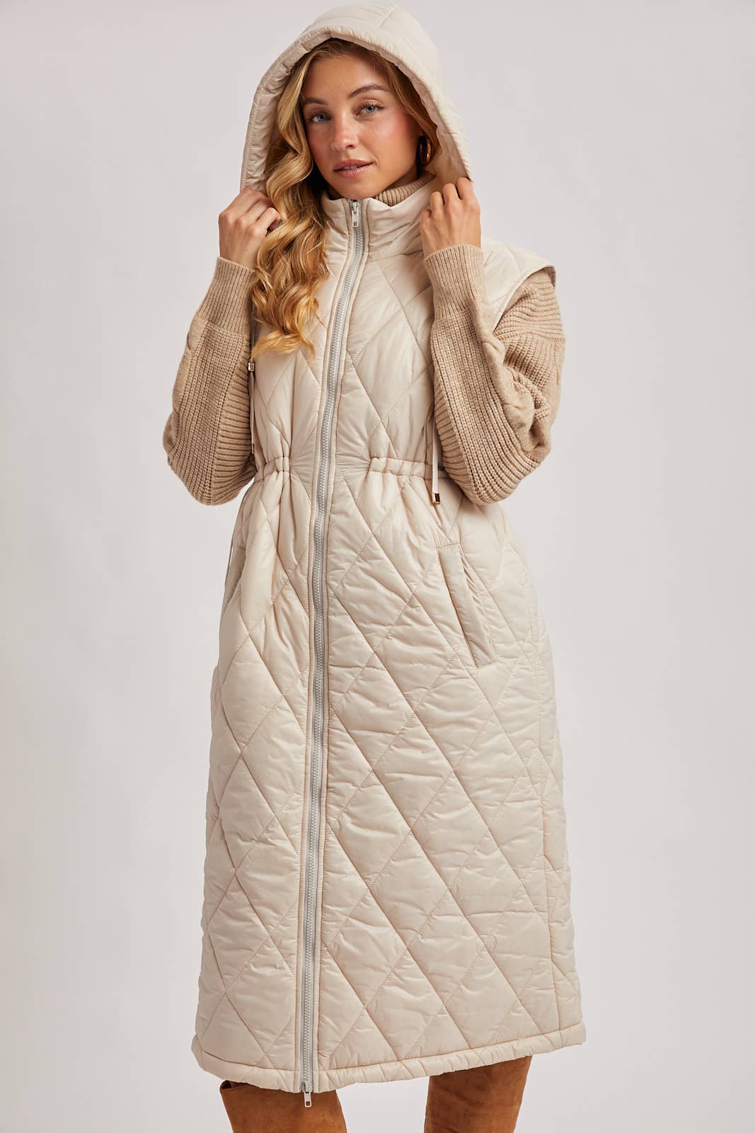 Diamond Quilted  Puffer Vest: 2 Colors