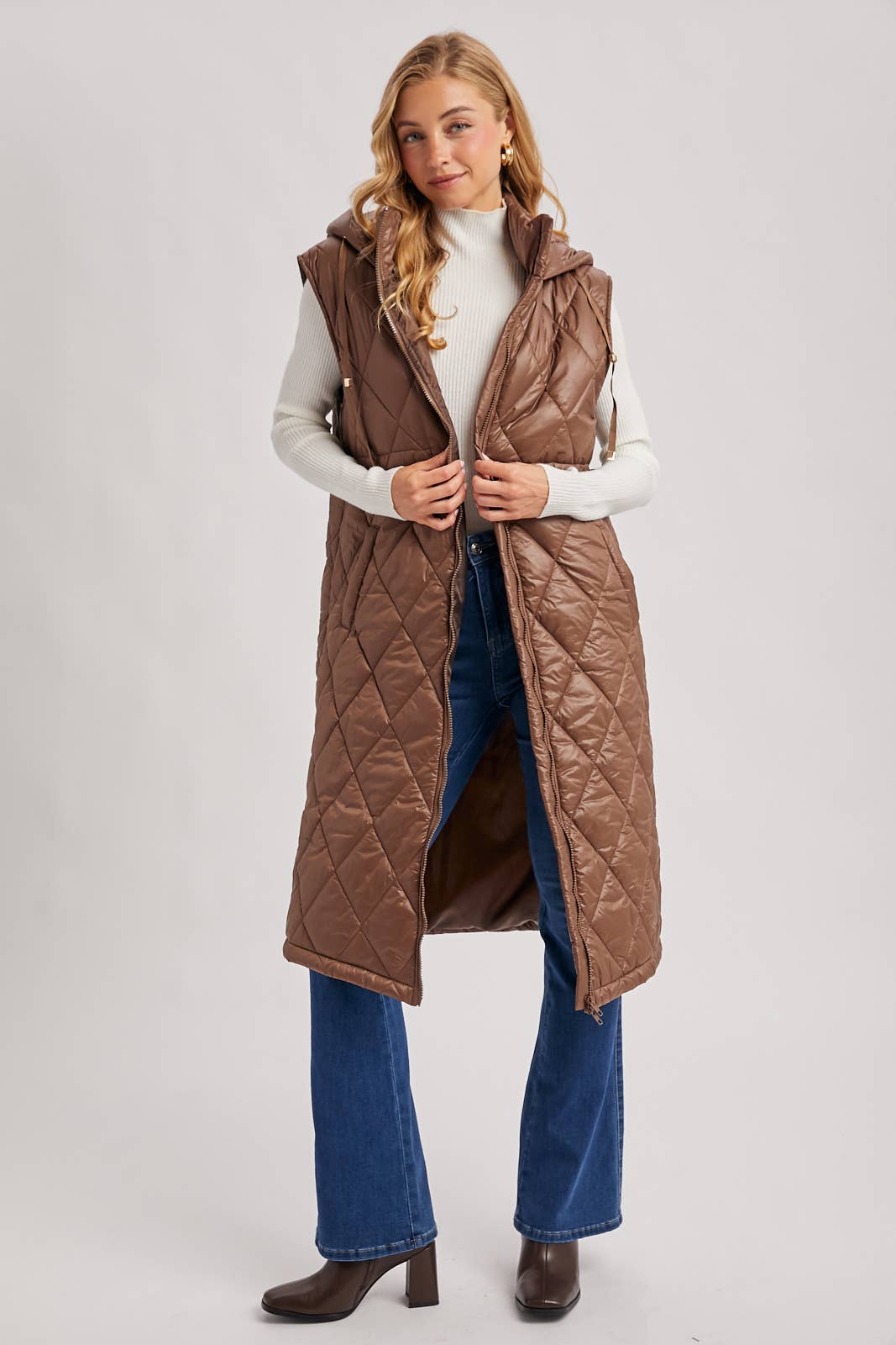 Diamond Quilted  Puffer Vest: 2 Colors